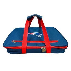 NFL New England Patriots 9” x 13” Glass Casserole Dish with Insulated Holder